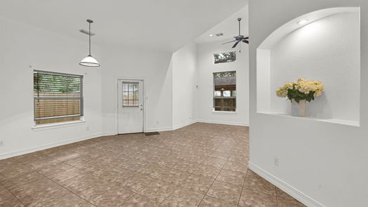 Houston 1-story, 3-bed 9205 Barton Street-idx