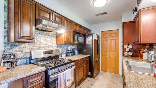 Houston null-story, 3-bed 10805 Stover Street-idx