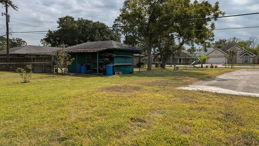 Houston 1-story, 4-bed 8943 Edgebrook Street-idx