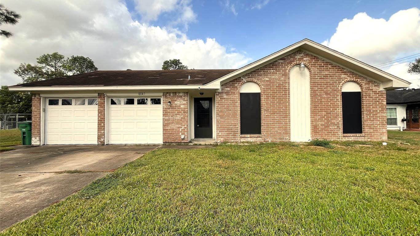 Houston null-story, 3-bed 8047 Botany Lane-idx