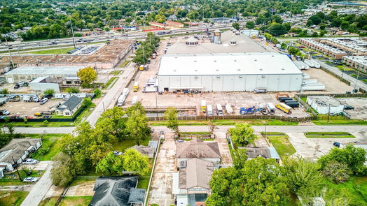 Houston 2-story, 10-bed 6106 Werner Street-idx