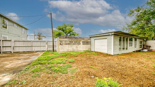 Houston 2-story, 10-bed 6106 Werner Street-idx