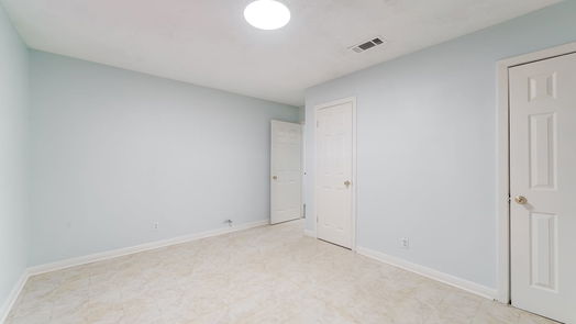 Houston 1-story, 2-bed 101 E Parker Road-idx
