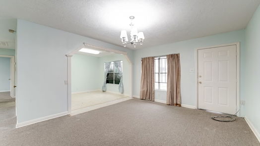 Houston 1-story, 2-bed 101 E Parker Road-idx