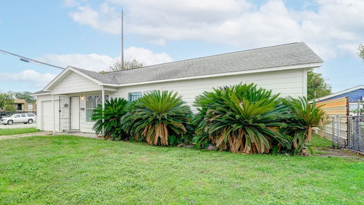 Houston 1-story, 2-bed 101 E Parker Road-idx