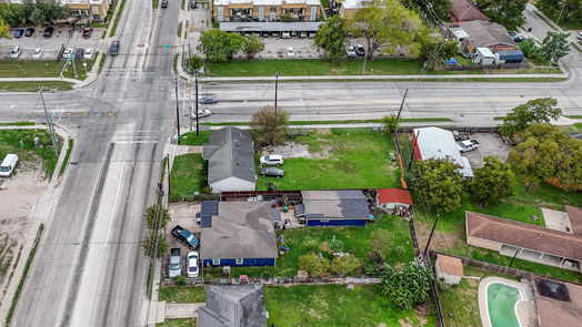 Houston 1-story, 2-bed 101 E Parker Road-idx