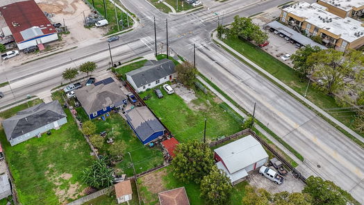 Houston 1-story, 2-bed 101 E Parker Road-idx