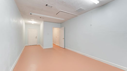 Houston 1-story, 2-bed 101 E Parker Road-idx