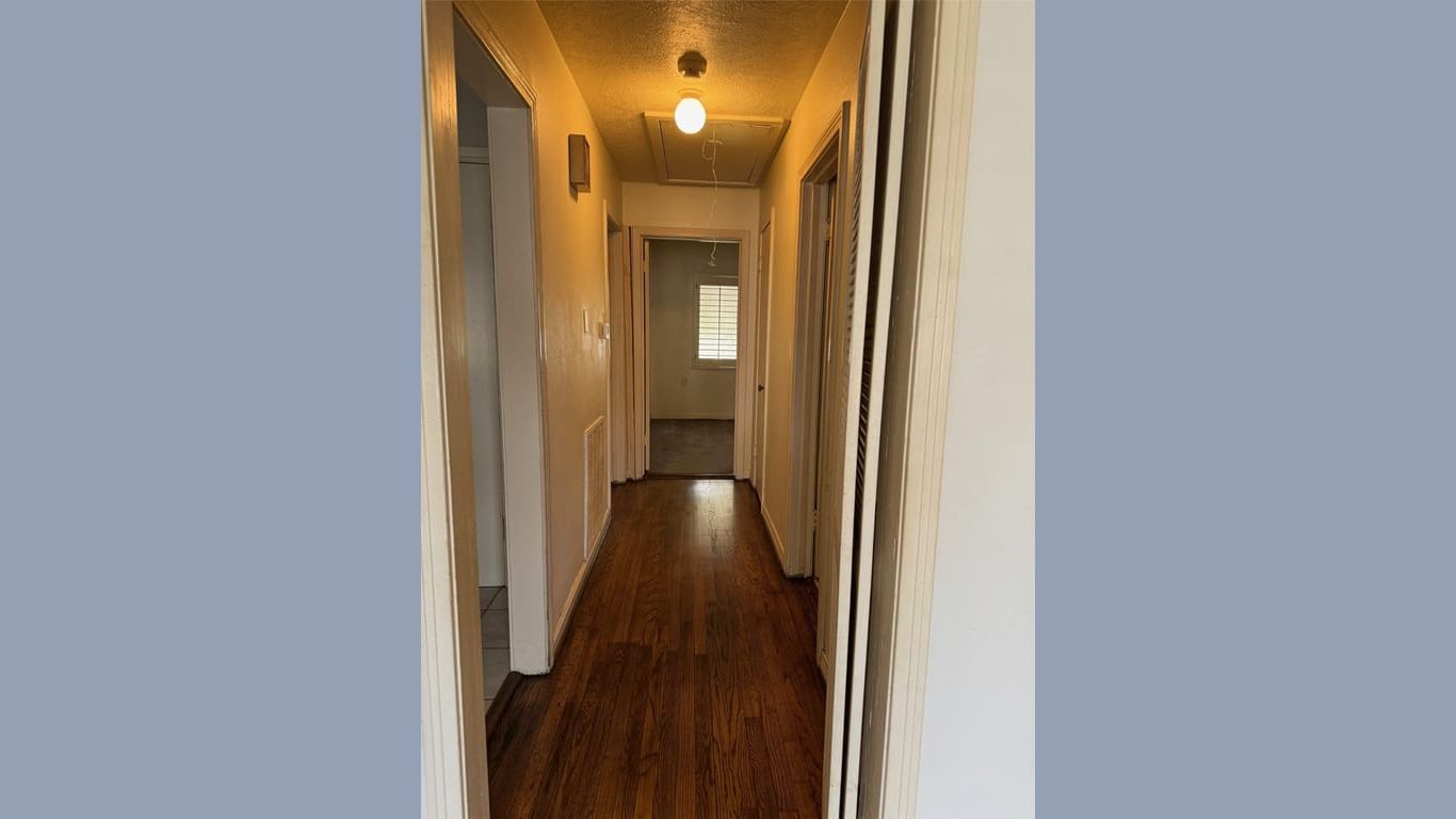 Houston 1-story, 4-bed 205 W Rocky Creek Road-idx