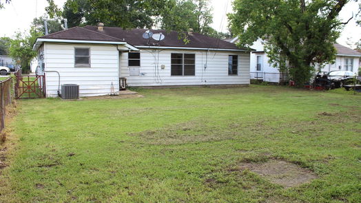 Houston 1-story, 3-bed 806 Mayford Street-idx