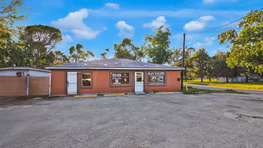 Houston 1-story, 2-bed 10041 Fulton Street-idx