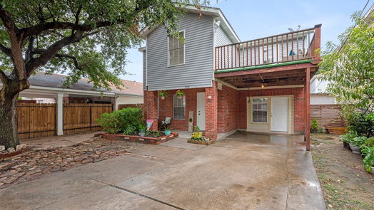 Houston 2-story, 3-bed 11018 Vista Norte Court-idx