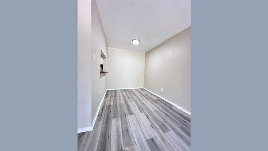 Houston 1-story, 1-bed 201 W Rosamond Street 33-idx