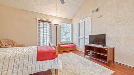 Houston 2-story, 2-bed 11710 Southlake Drive 52-idx