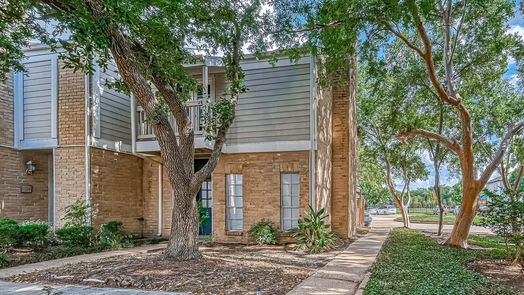 Houston 2-story, 2-bed 11710 Southlake Drive 52-idx