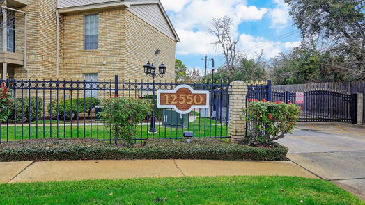 Houston 1-story, 1-bed 12550 Whittington Drive 6/610-idx