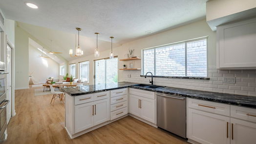 Houston 2-story, 4-bed 1625 Beaconshire Road-idx