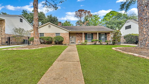 Houston 1-story, 4-bed 12438 Stafford Springs Drive-idx