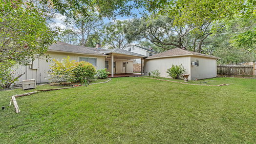 Houston 1-story, 4-bed 12438 Stafford Springs Drive-idx