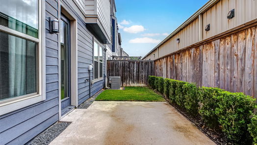 Houston 2-story, 4-bed 12523 Holly Blue Lane-idx