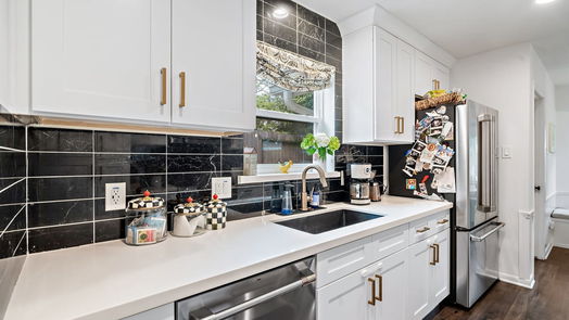 Houston 1-story, 4-bed 12438 Carriage Hill Drive-idx