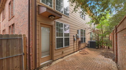 Houston 2-story, 4-bed 1202 Glenwood Canyon Lane-idx