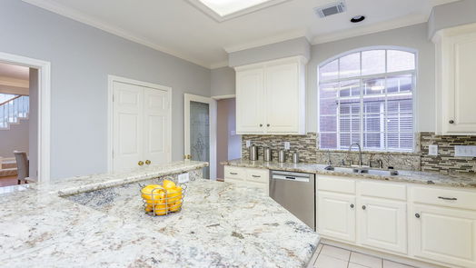 Houston 2-story, 3-bed 13830 Aspen Cove Drive-idx