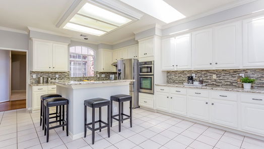 Houston 2-story, 3-bed 13830 Aspen Cove Drive-idx