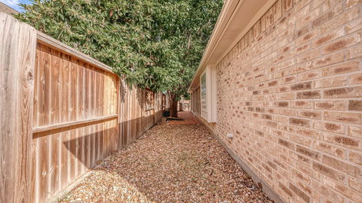 Houston 1-story, 4-bed 14002 Briar Heath Drive-idx