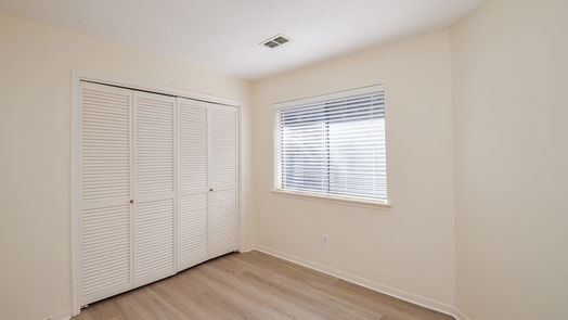 Houston 1-story, 3-bed 1610 Rockin Drive-idx
