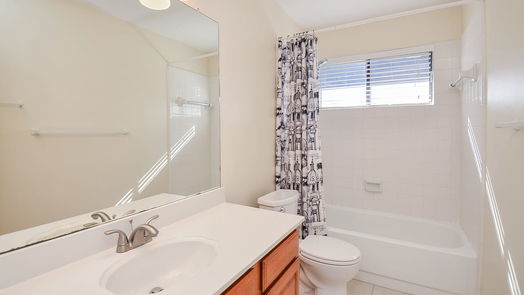 Houston 1-story, 3-bed 1610 Rockin Drive-idx