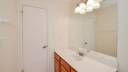 Houston 1-story, 3-bed 1610 Rockin Drive-idx