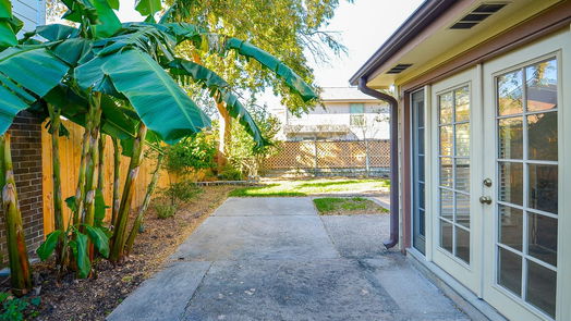 Houston 1-story, 3-bed 1610 Rockin Drive-idx