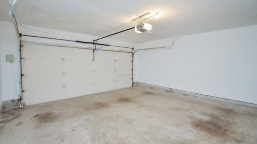 Houston 1-story, 3-bed 1610 Rockin Drive-idx