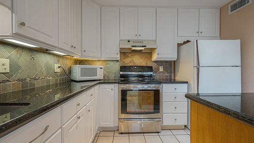Houston 2-story, 2-bed 11535 Village Place Drive 164-idx