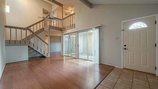 Houston 2-story, 2-bed 11535 Village Place Drive 164-idx