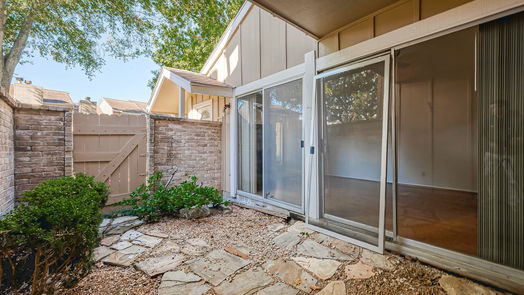 Houston 2-story, 2-bed 11535 Village Place Drive 164-idx