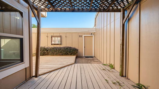 Houston 2-story, 2-bed 11535 Village Place Drive 164-idx