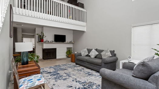 Houston 2-story, 2-bed 2336 Woodland Park Drive 114-idx