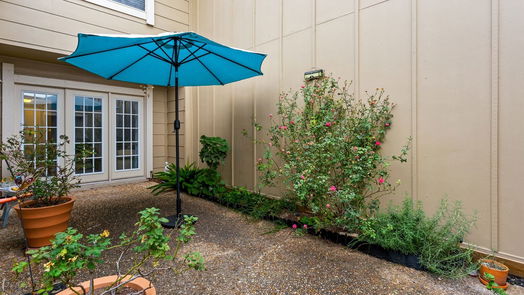 Houston 2-story, 2-bed 2336 Woodland Park Drive 114-idx