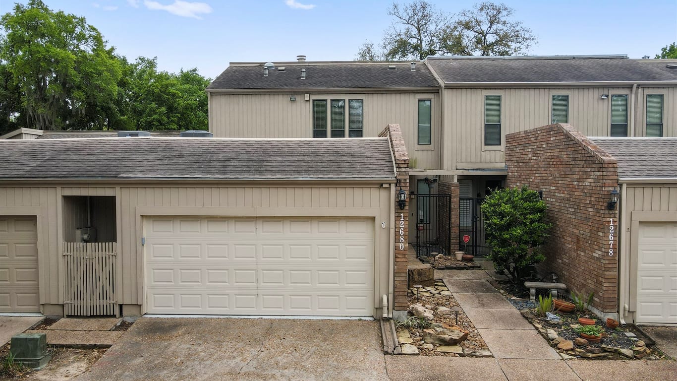 Houston 2-story, 2-bed 12680 Briar Patch Road-idx