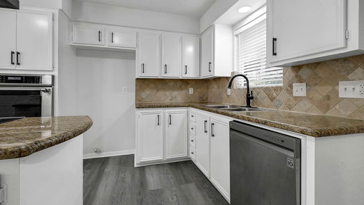 Houston 1-story, 3-bed 13806 Burgoyne Road-idx