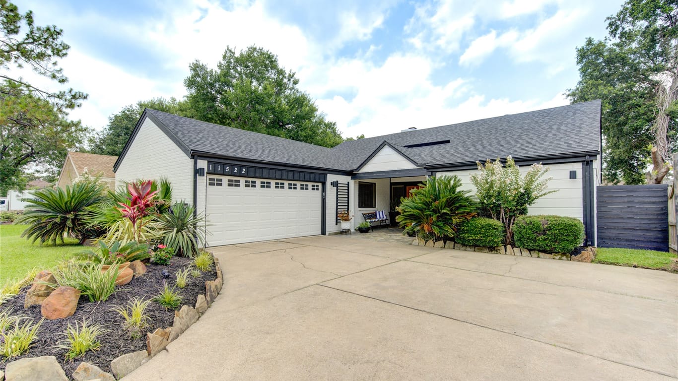 Houston 1-story, 3-bed 11522 Briar Forest Drive-idx