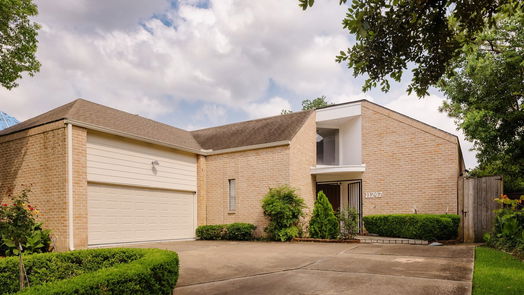 Houston 2-story, 3-bed 11747 Riverview Drive-idx