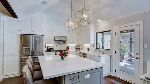 Houston 2-story, 4-bed 11615 Cherryknoll-idx
