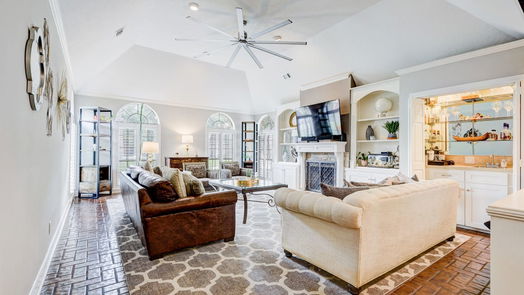 Houston 2-story, 4-bed 11615 Cherryknoll-idx