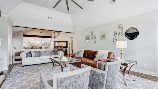 Houston 2-story, 4-bed 11615 Cherryknoll-idx