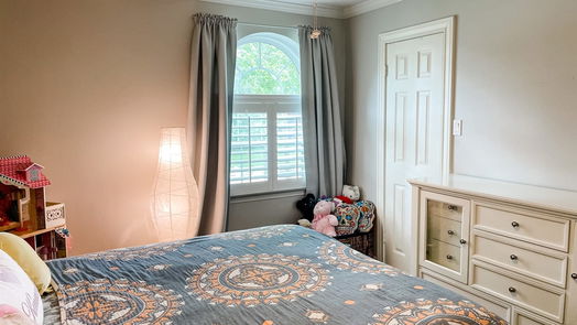 Houston 2-story, 4-bed 11615 Cherryknoll-idx