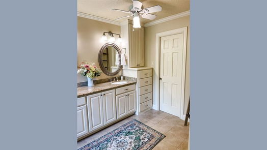 Houston 2-story, 4-bed 11615 Cherryknoll-idx