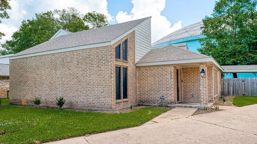 Houston 2-story, 4-bed 1623 Cherry Ridge Drive-idx